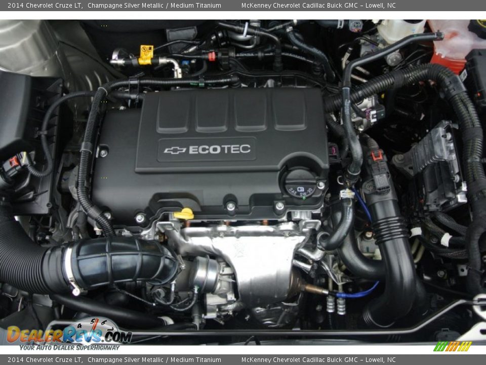 2014 Chevrolet Cruze LT Champagne Silver Metallic / Medium Titanium Photo #19