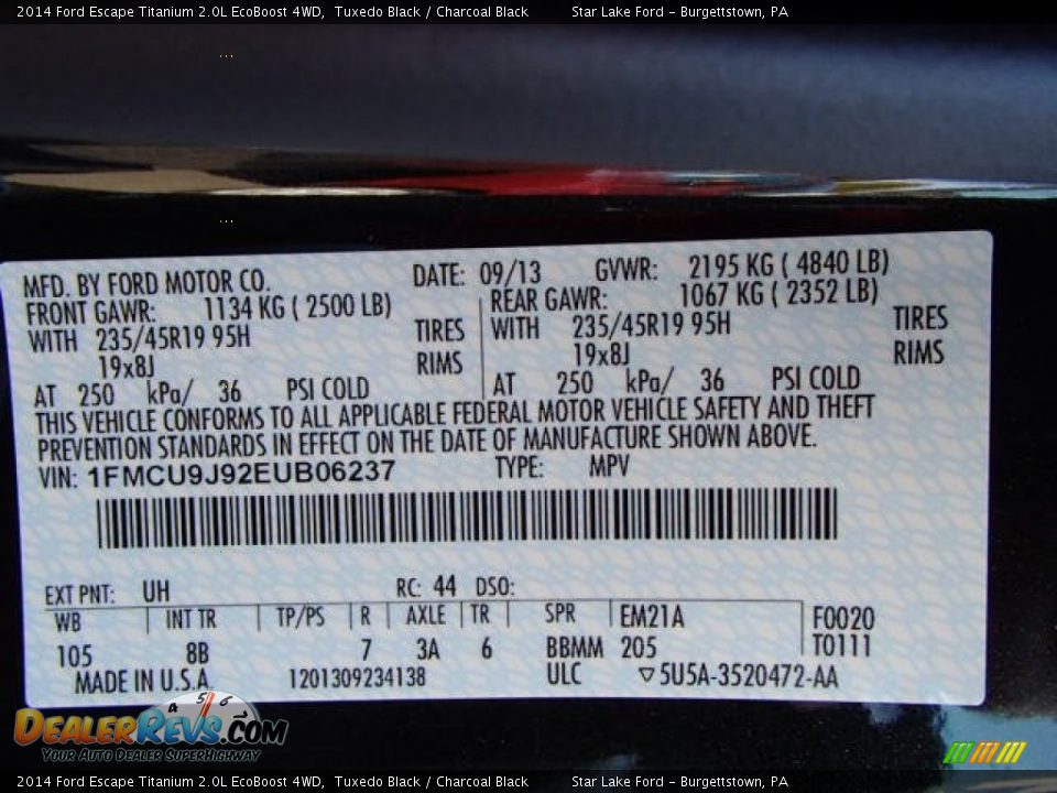 2014 Ford Escape Titanium 2.0L EcoBoost 4WD Tuxedo Black / Charcoal Black Photo #25