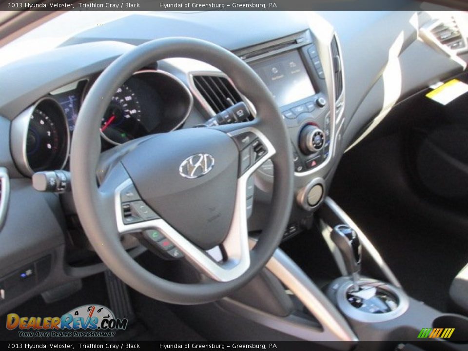 2013 Hyundai Veloster Triathlon Gray / Black Photo #7