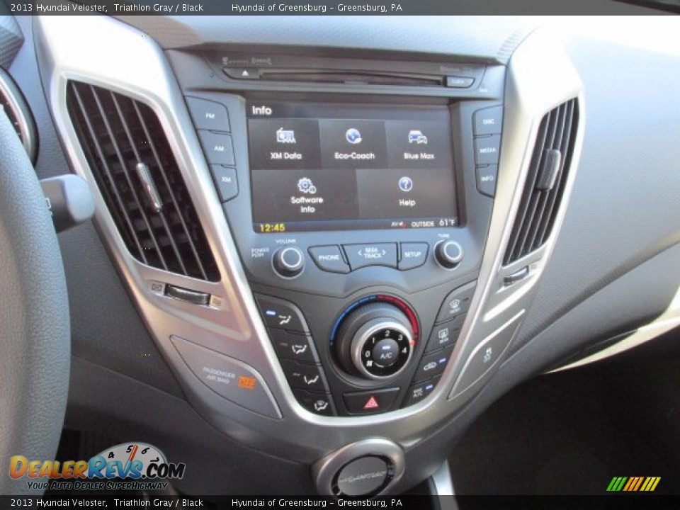 2013 Hyundai Veloster Triathlon Gray / Black Photo #11