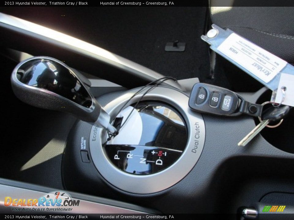 2013 Hyundai Veloster Triathlon Gray / Black Photo #13