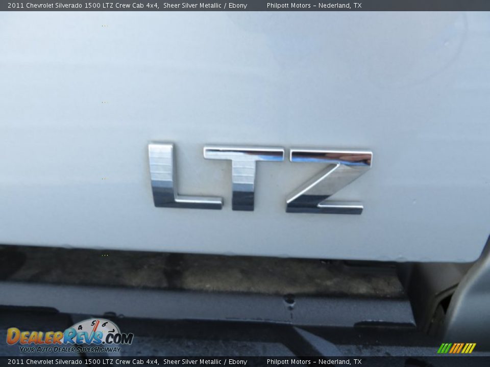 2011 Chevrolet Silverado 1500 LTZ Crew Cab 4x4 Sheer Silver Metallic / Ebony Photo #21