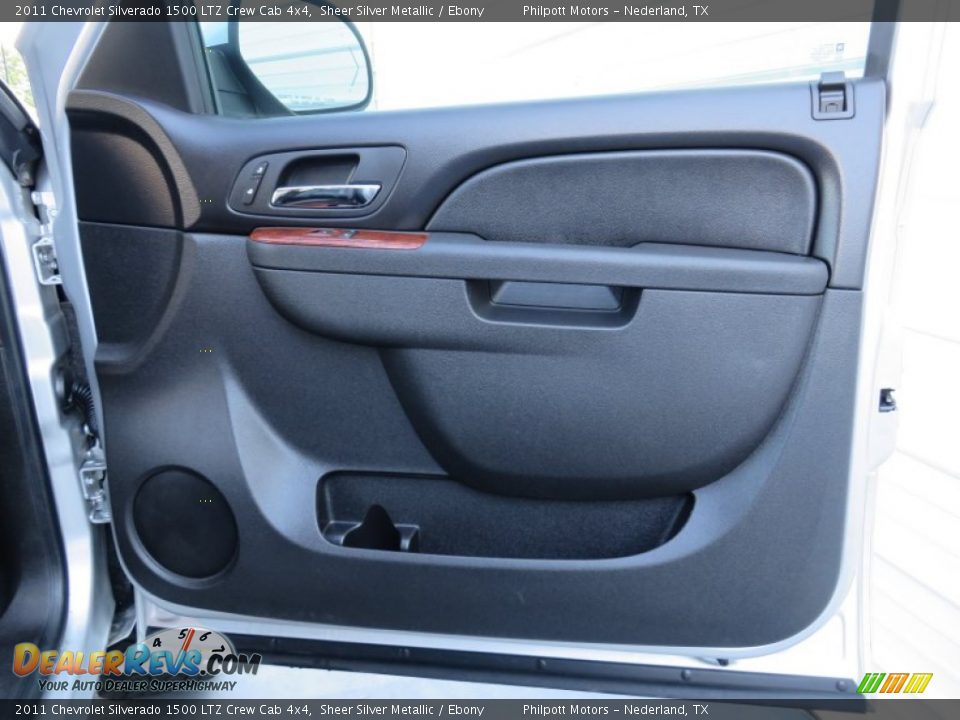 2011 Chevrolet Silverado 1500 LTZ Crew Cab 4x4 Sheer Silver Metallic / Ebony Photo #29