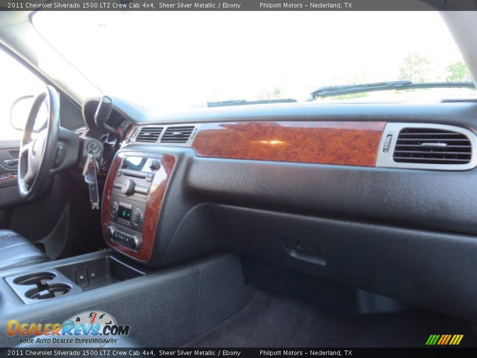 2011 Chevrolet Silverado 1500 LTZ Crew Cab 4x4 Sheer Silver Metallic / Ebony Photo #30
