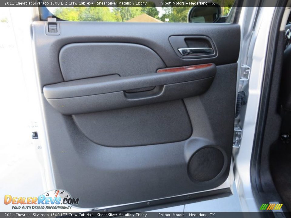 2011 Chevrolet Silverado 1500 LTZ Crew Cab 4x4 Sheer Silver Metallic / Ebony Photo #35