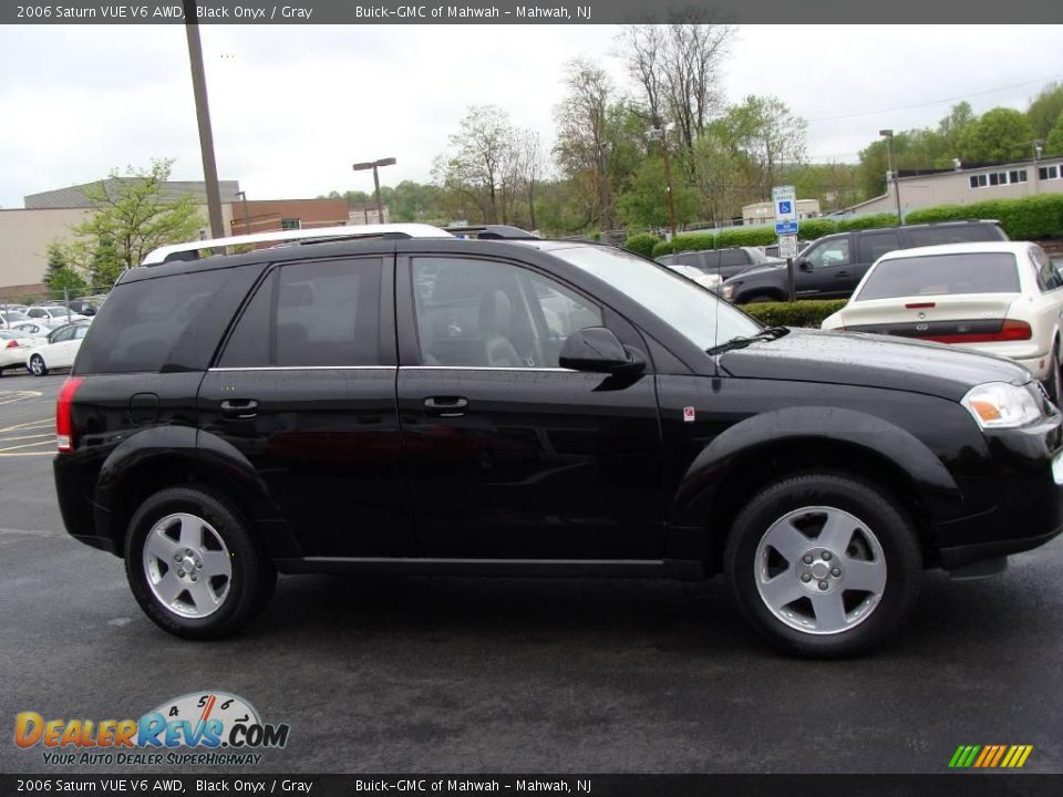 2006 Saturn VUE V6 AWD Black Onyx / Gray Photo #4