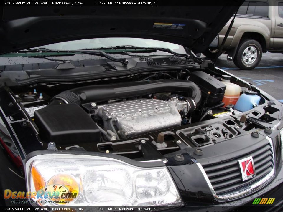 2006 Saturn VUE V6 AWD Black Onyx / Gray Photo #25