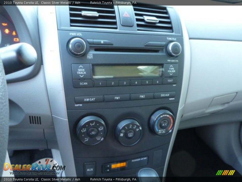 2010 Toyota Corolla LE Classic Silver Metallic / Ash Photo #19