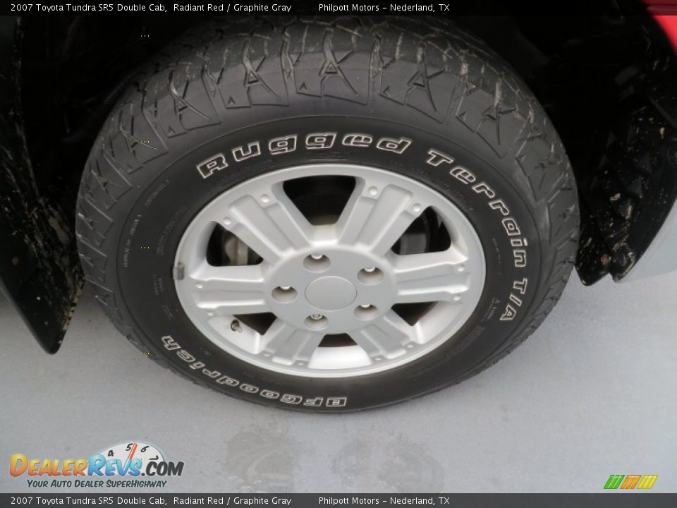 2007 Toyota Tundra SR5 Double Cab Radiant Red / Graphite Gray Photo #16
