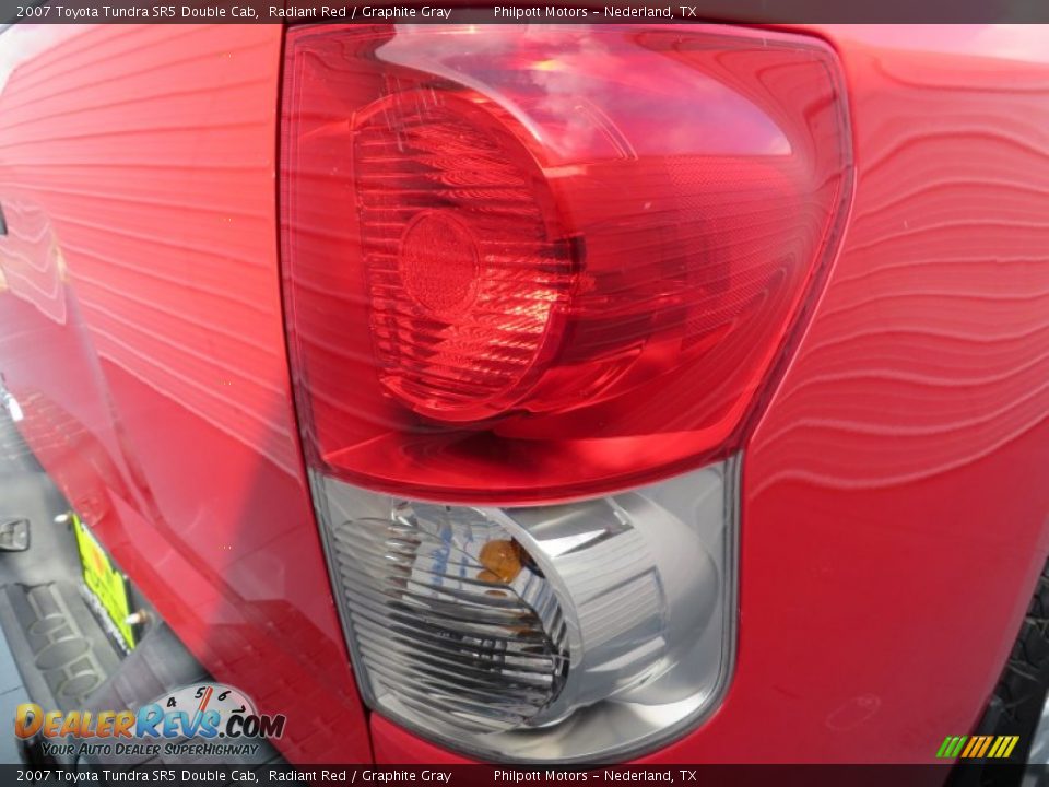 2007 Toyota Tundra SR5 Double Cab Radiant Red / Graphite Gray Photo #17