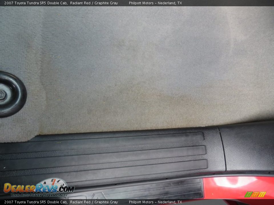 2007 Toyota Tundra SR5 Double Cab Radiant Red / Graphite Gray Photo #27