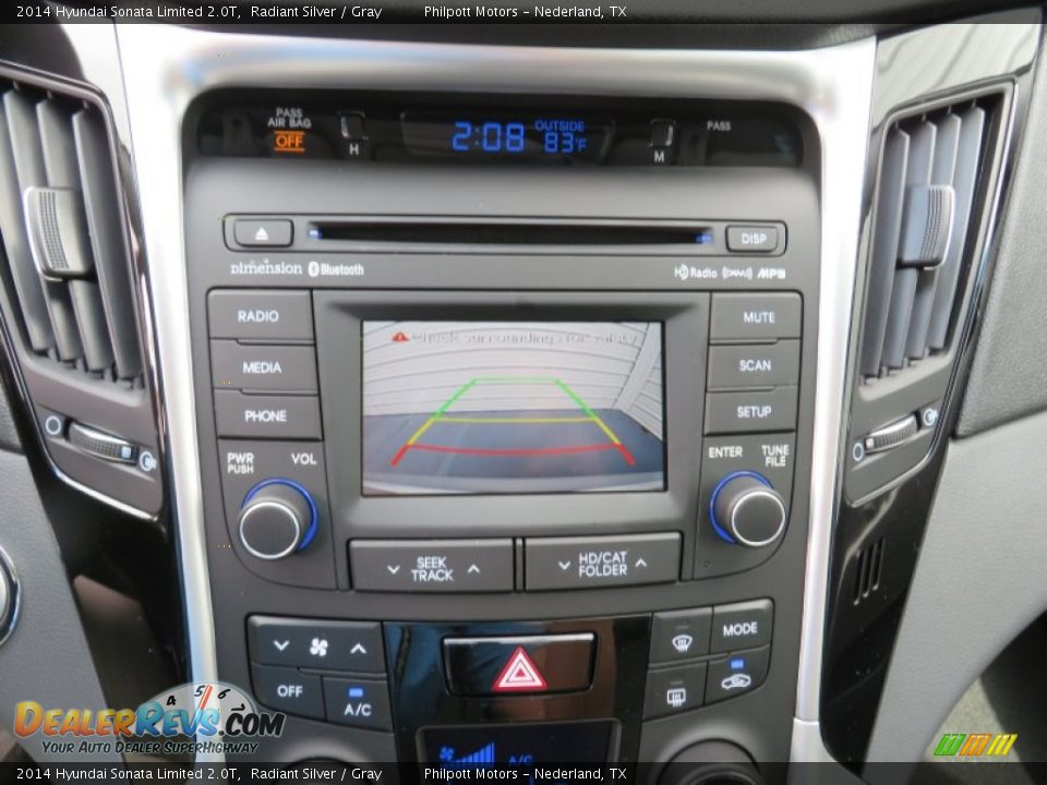 Controls of 2014 Hyundai Sonata Limited 2.0T Photo #31