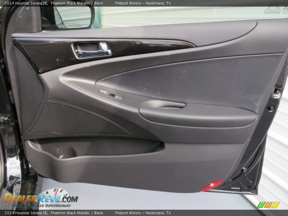2014 Hyundai Sonata SE Phantom Black Metallic / Black Photo #15