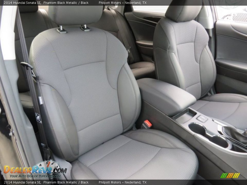 2014 Hyundai Sonata SE Phantom Black Metallic / Black Photo #17