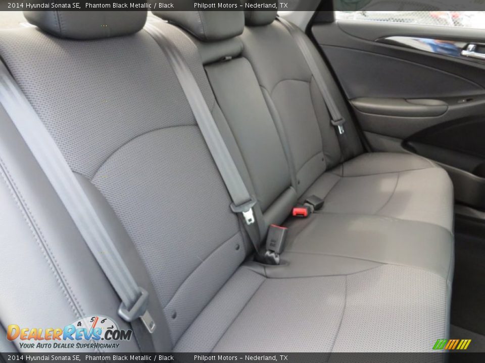 2014 Hyundai Sonata SE Phantom Black Metallic / Black Photo #19