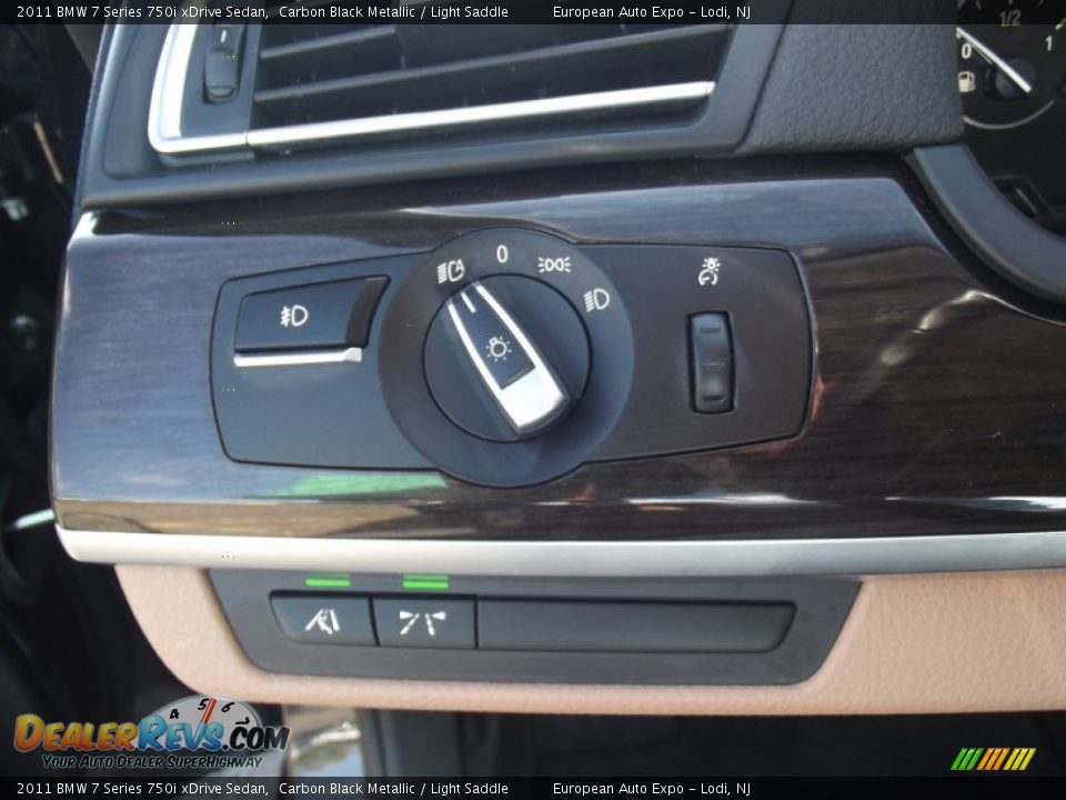 2011 BMW 7 Series 750i xDrive Sedan Carbon Black Metallic / Light Saddle Photo #23