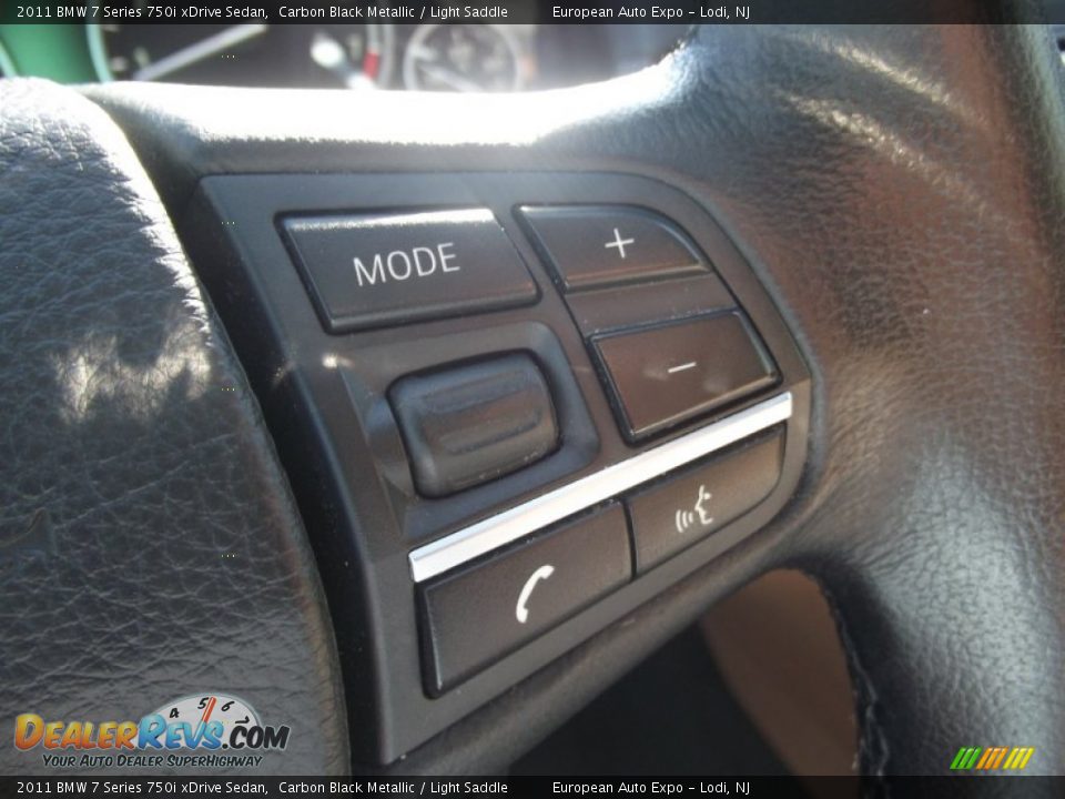 2011 BMW 7 Series 750i xDrive Sedan Carbon Black Metallic / Light Saddle Photo #26