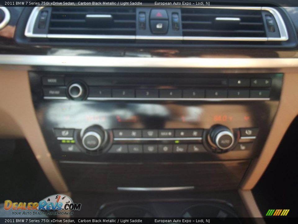 2011 BMW 7 Series 750i xDrive Sedan Carbon Black Metallic / Light Saddle Photo #36