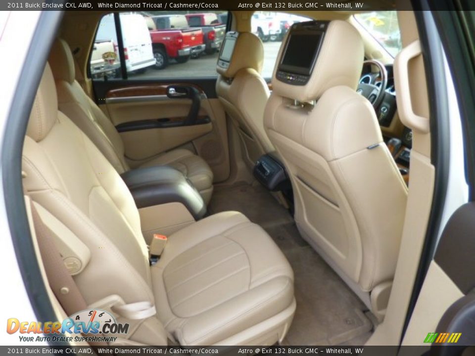 2011 Buick Enclave CXL AWD White Diamond Tricoat / Cashmere/Cocoa Photo #10