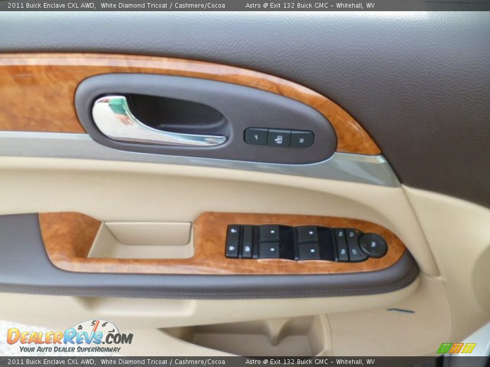 2011 Buick Enclave CXL AWD White Diamond Tricoat / Cashmere/Cocoa Photo #17