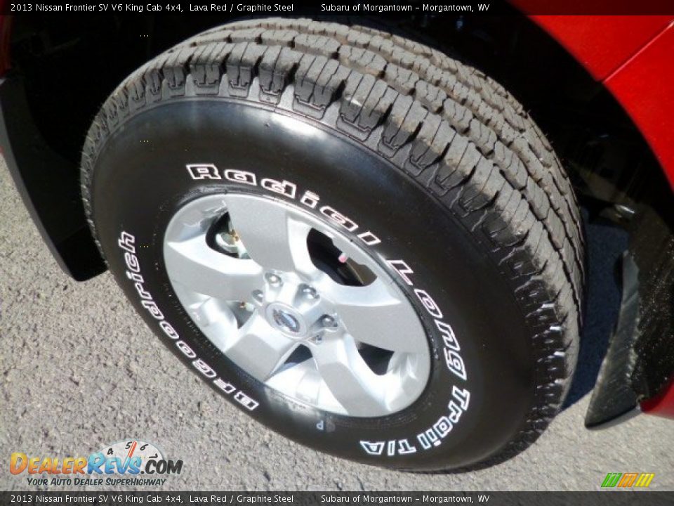 2013 Nissan Frontier SV V6 King Cab 4x4 Lava Red / Graphite Steel Photo #8