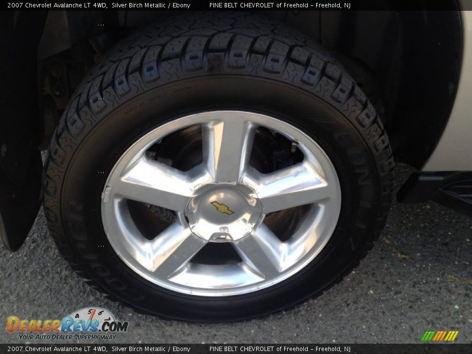 2007 Chevrolet Avalanche LT 4WD Silver Birch Metallic / Ebony Photo #7