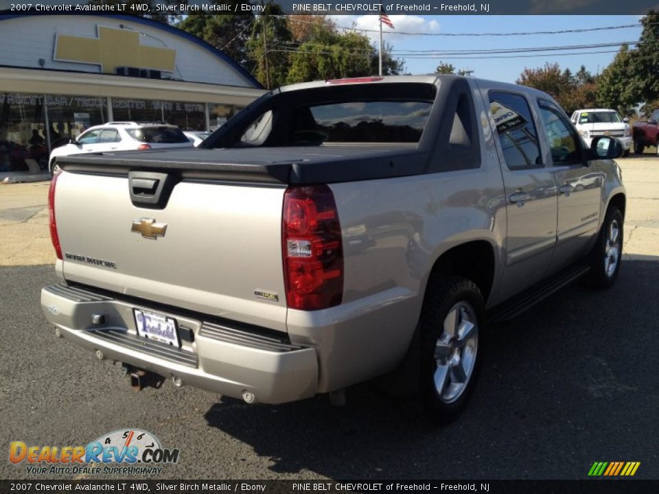 2007 Chevrolet Avalanche LT 4WD Silver Birch Metallic / Ebony Photo #14