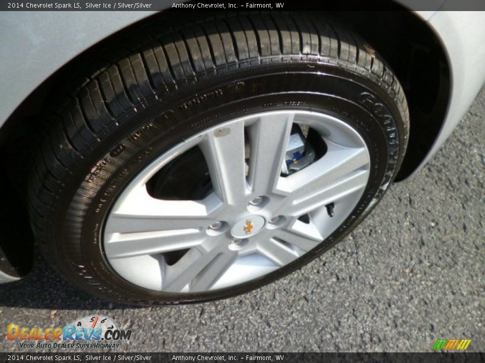 2014 Chevrolet Spark LS Wheel Photo #9