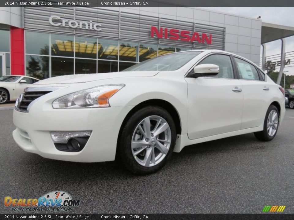 2014 Nissan Altima 2.5 SL Pearl White / Beige Photo #1