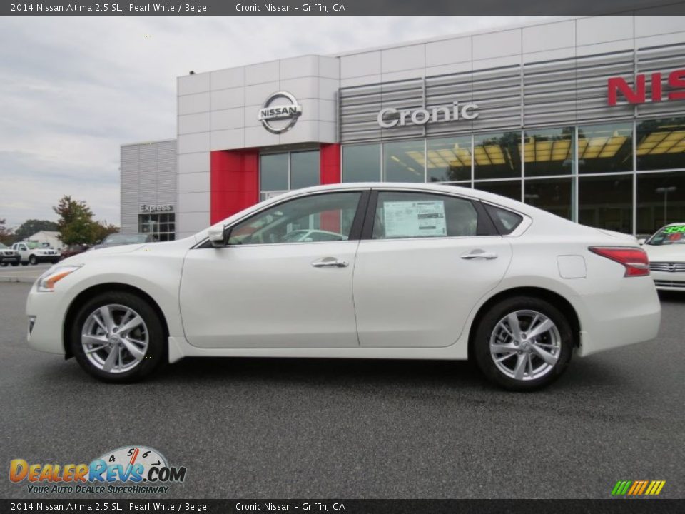 2014 Nissan Altima 2.5 SL Pearl White / Beige Photo #2