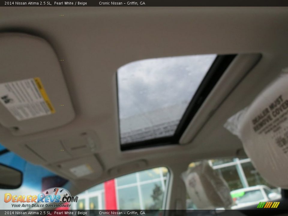 2014 Nissan Altima 2.5 SL Pearl White / Beige Photo #12