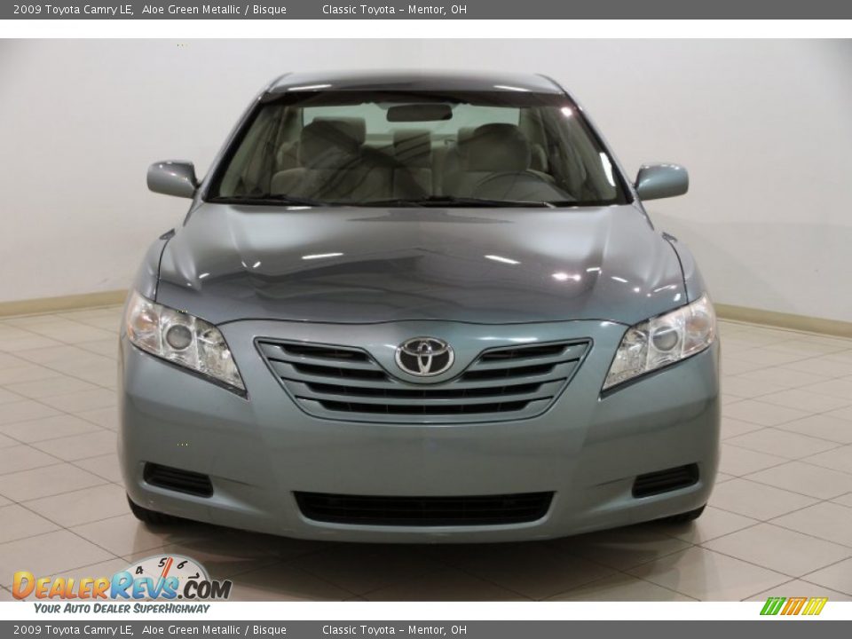 2009 Toyota Camry LE Aloe Green Metallic / Bisque Photo #2