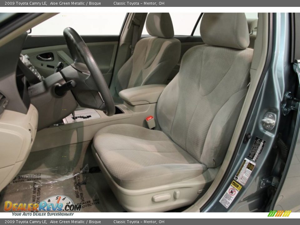 2009 Toyota Camry LE Aloe Green Metallic / Bisque Photo #5