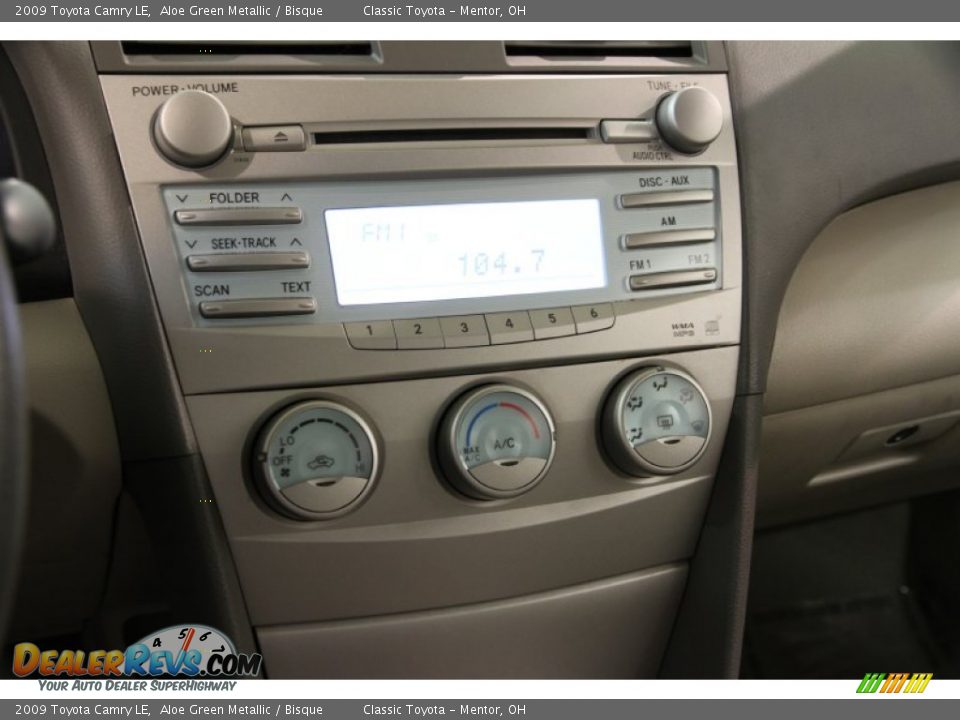 2009 Toyota Camry LE Aloe Green Metallic / Bisque Photo #8