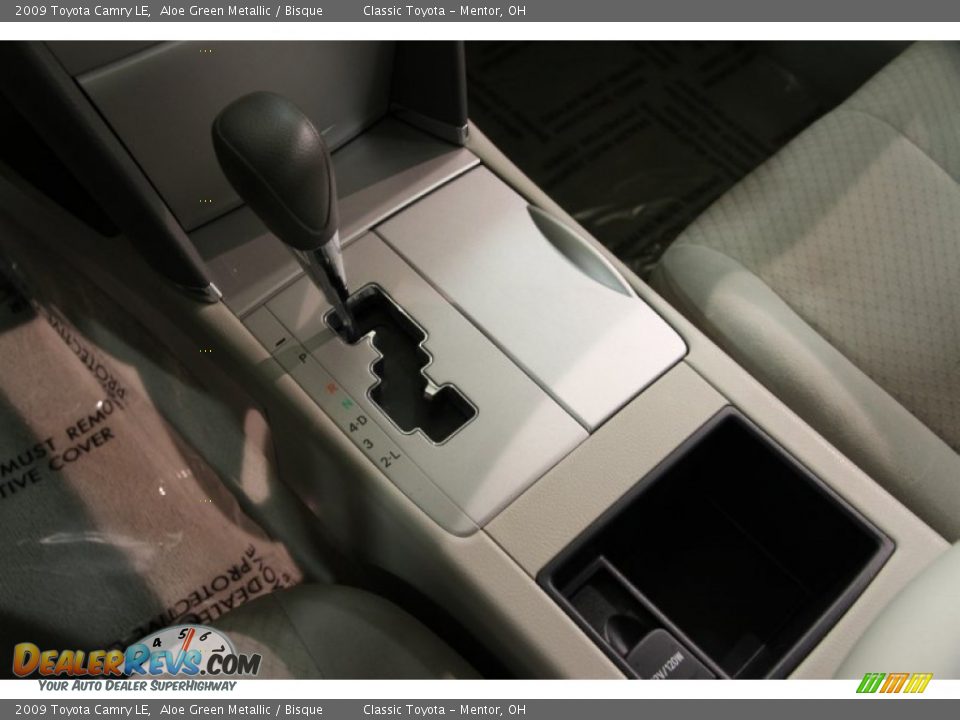 2009 Toyota Camry LE Aloe Green Metallic / Bisque Photo #9