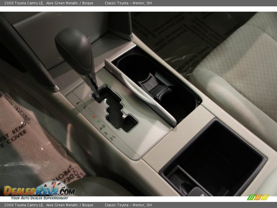 2009 Toyota Camry LE Aloe Green Metallic / Bisque Photo #10