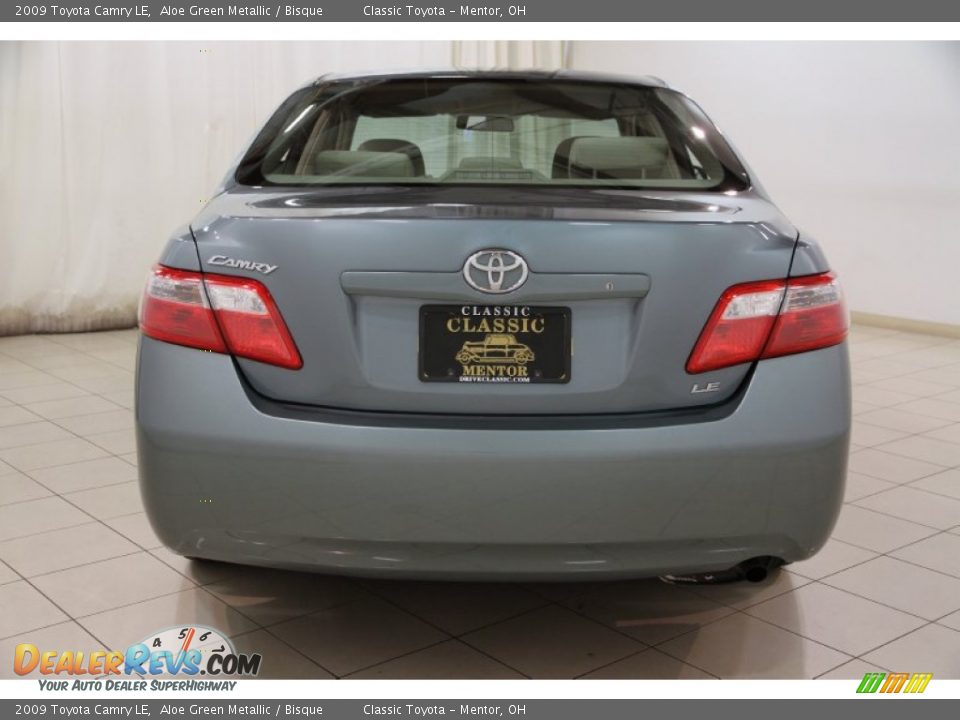 2009 Toyota Camry LE Aloe Green Metallic / Bisque Photo #14