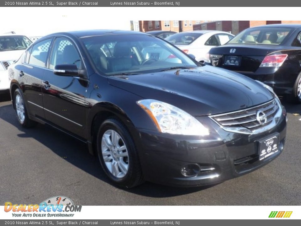 2010 Nissan Altima 2.5 SL Super Black / Charcoal Photo #1