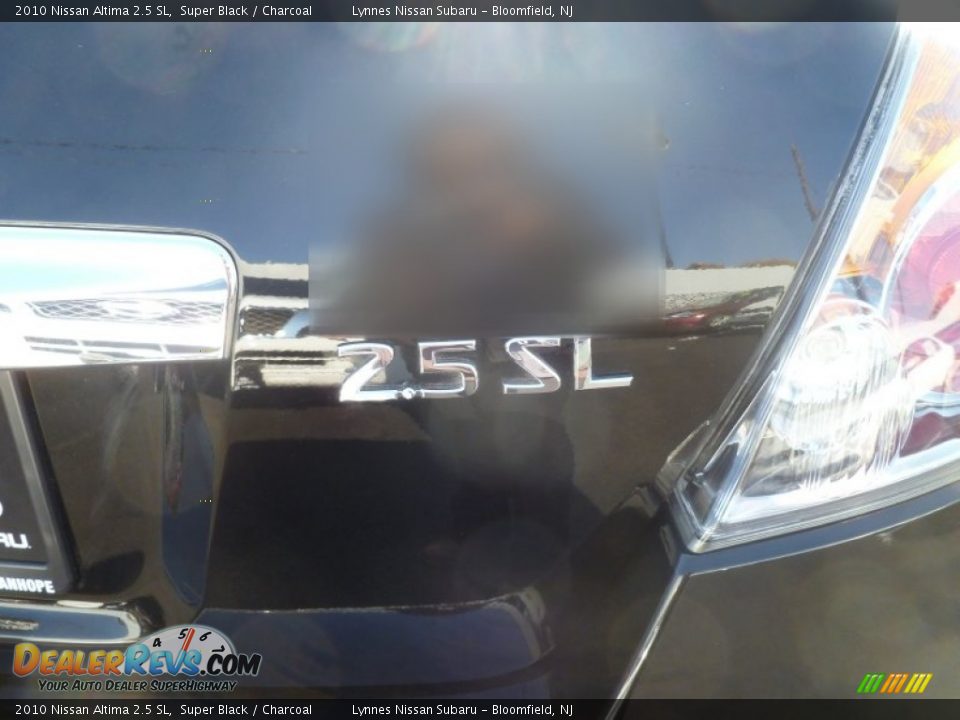 2010 Nissan Altima 2.5 SL Super Black / Charcoal Photo #6