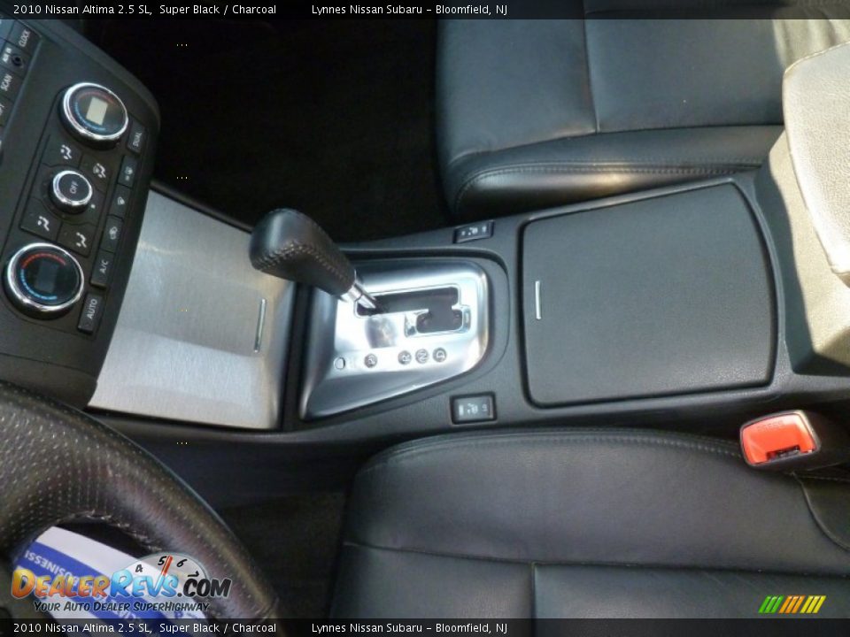 2010 Nissan Altima 2.5 SL Super Black / Charcoal Photo #15