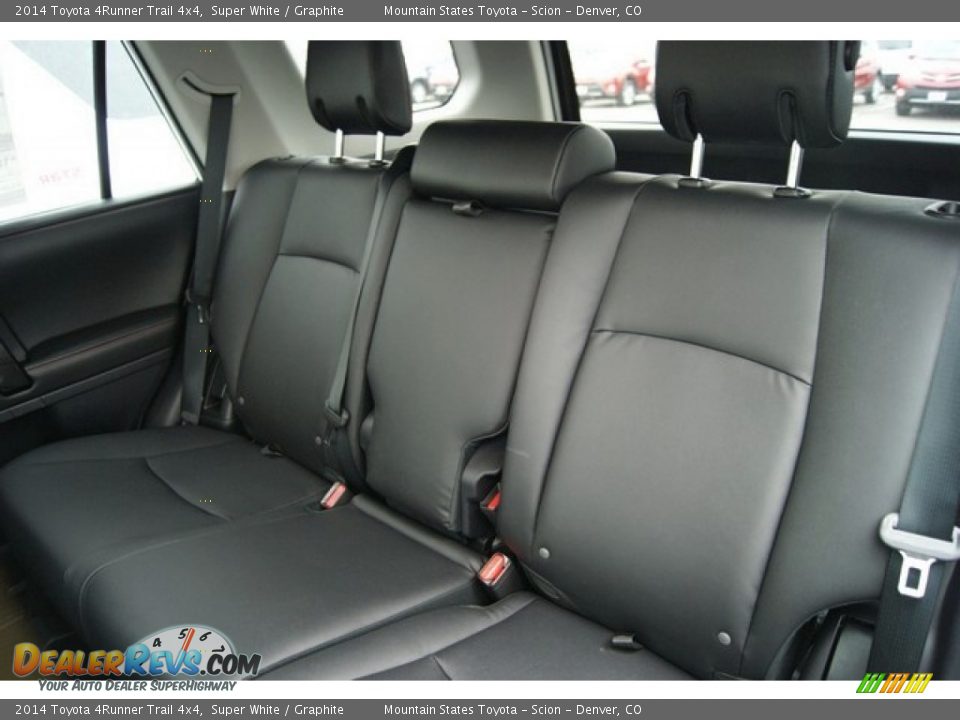 2014 Toyota 4Runner Trail 4x4 Super White / Graphite Photo #8