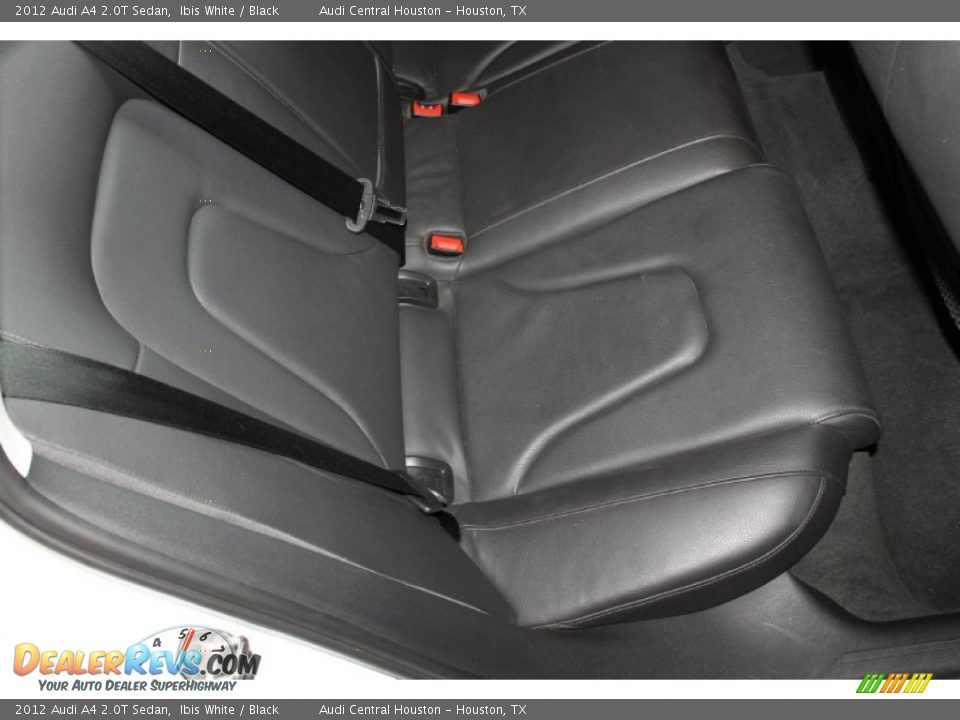 2012 Audi A4 2.0T Sedan Ibis White / Black Photo #32