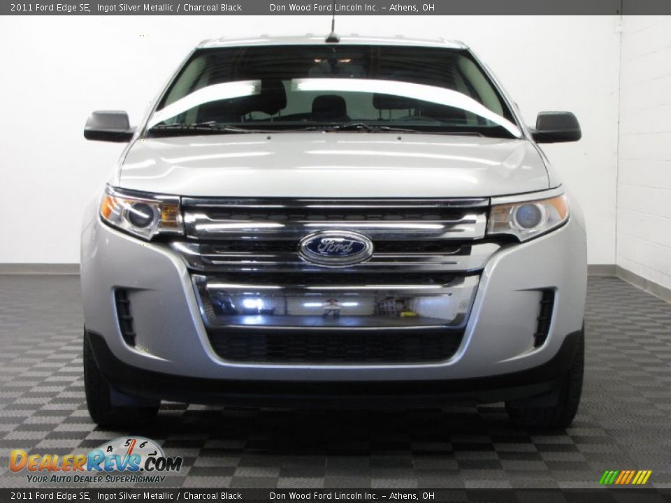 2011 Ford Edge SE Ingot Silver Metallic / Charcoal Black Photo #2