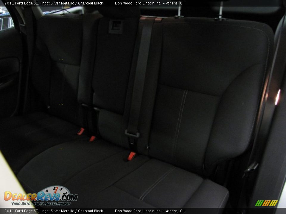 2011 Ford Edge SE Ingot Silver Metallic / Charcoal Black Photo #7