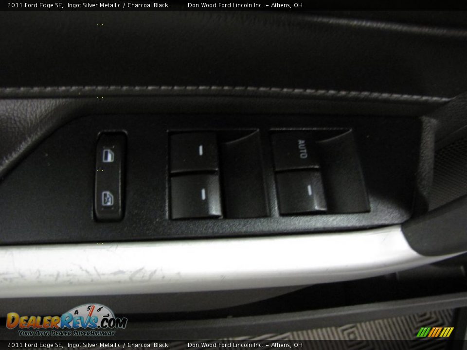 2011 Ford Edge SE Ingot Silver Metallic / Charcoal Black Photo #11