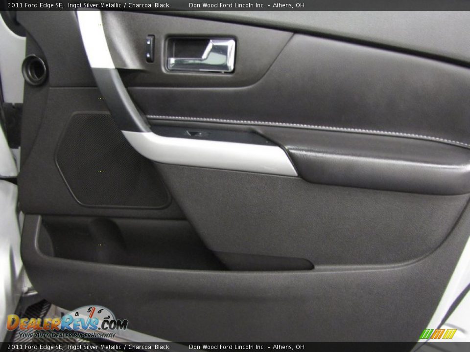 2011 Ford Edge SE Ingot Silver Metallic / Charcoal Black Photo #14