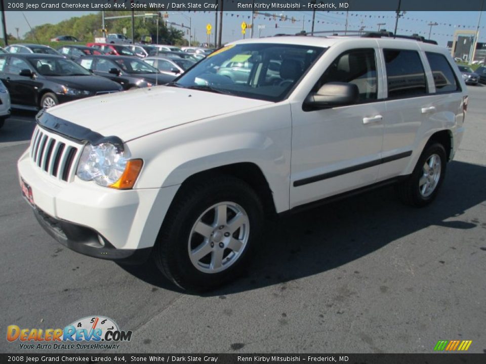 2008 Jeep Grand Cherokee Laredo 4x4 Stone White / Dark Slate Gray Photo #3