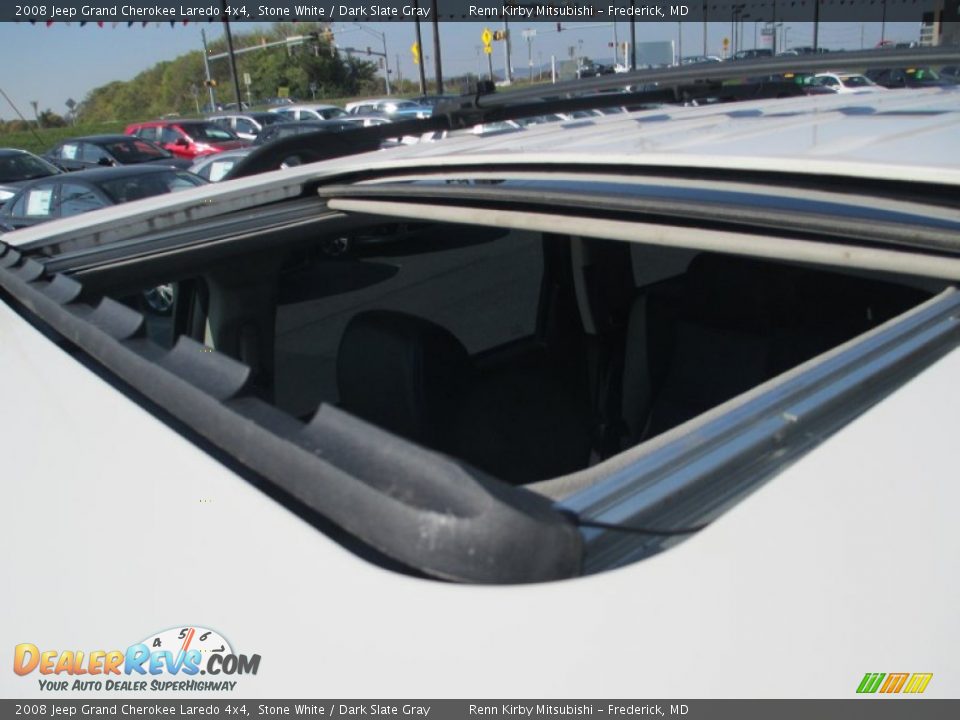 2008 Jeep Grand Cherokee Laredo 4x4 Stone White / Dark Slate Gray Photo #9