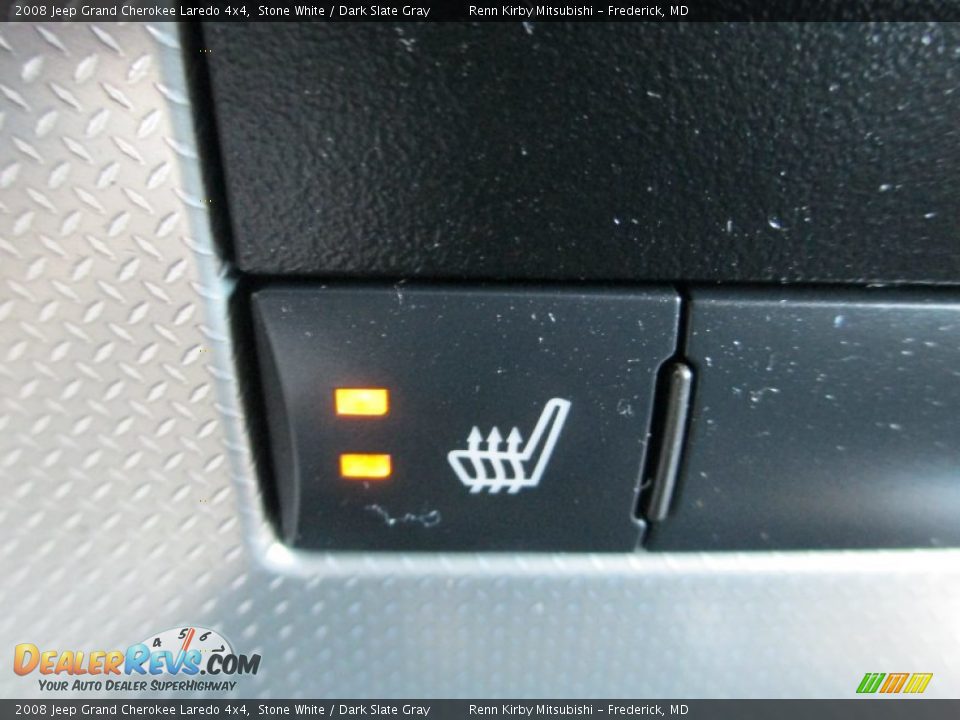 2008 Jeep Grand Cherokee Laredo 4x4 Stone White / Dark Slate Gray Photo #24