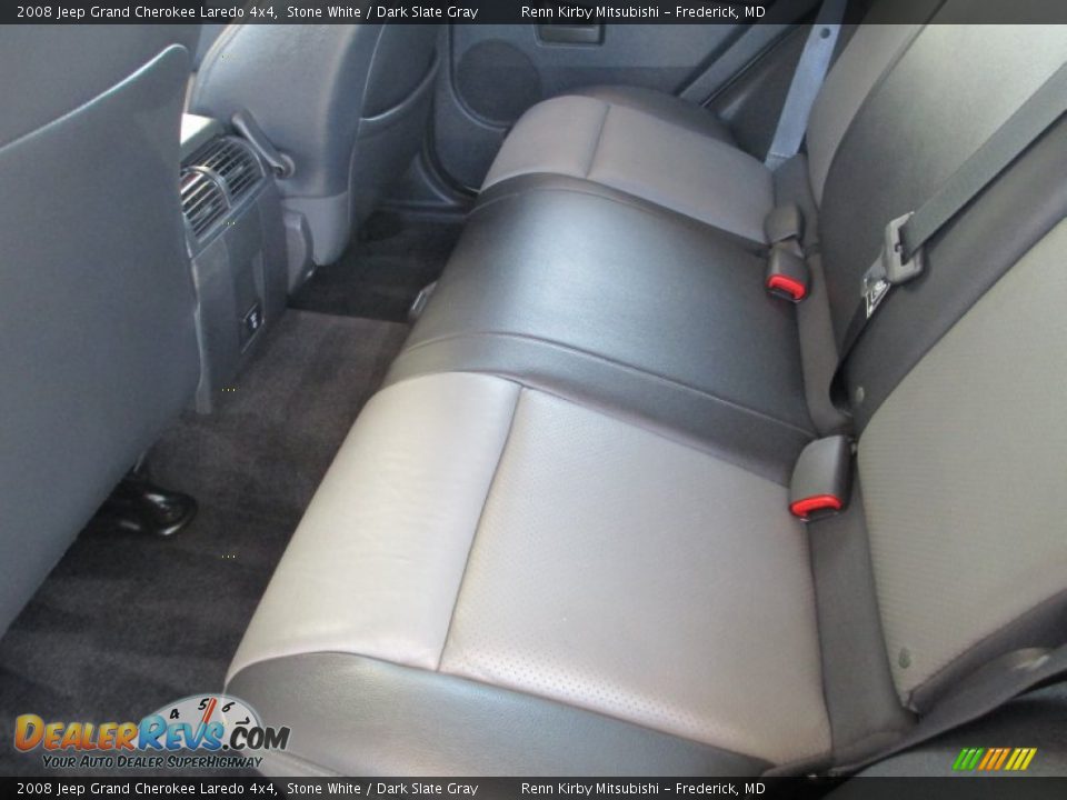 2008 Jeep Grand Cherokee Laredo 4x4 Stone White / Dark Slate Gray Photo #30